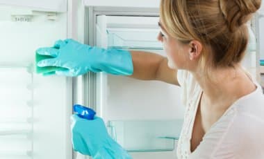 Kühlschrank reinigen in 7 Schritten